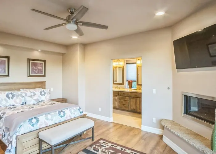 Holiday home Panoramic Mesa Views Firepit & Outdoor Fun